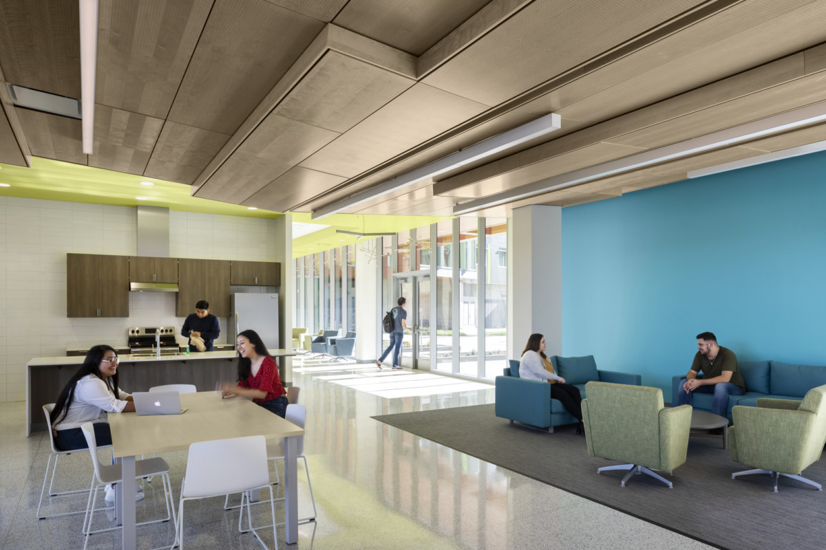 国内靠谱的餐饮桌椅生产商哪家靠谱