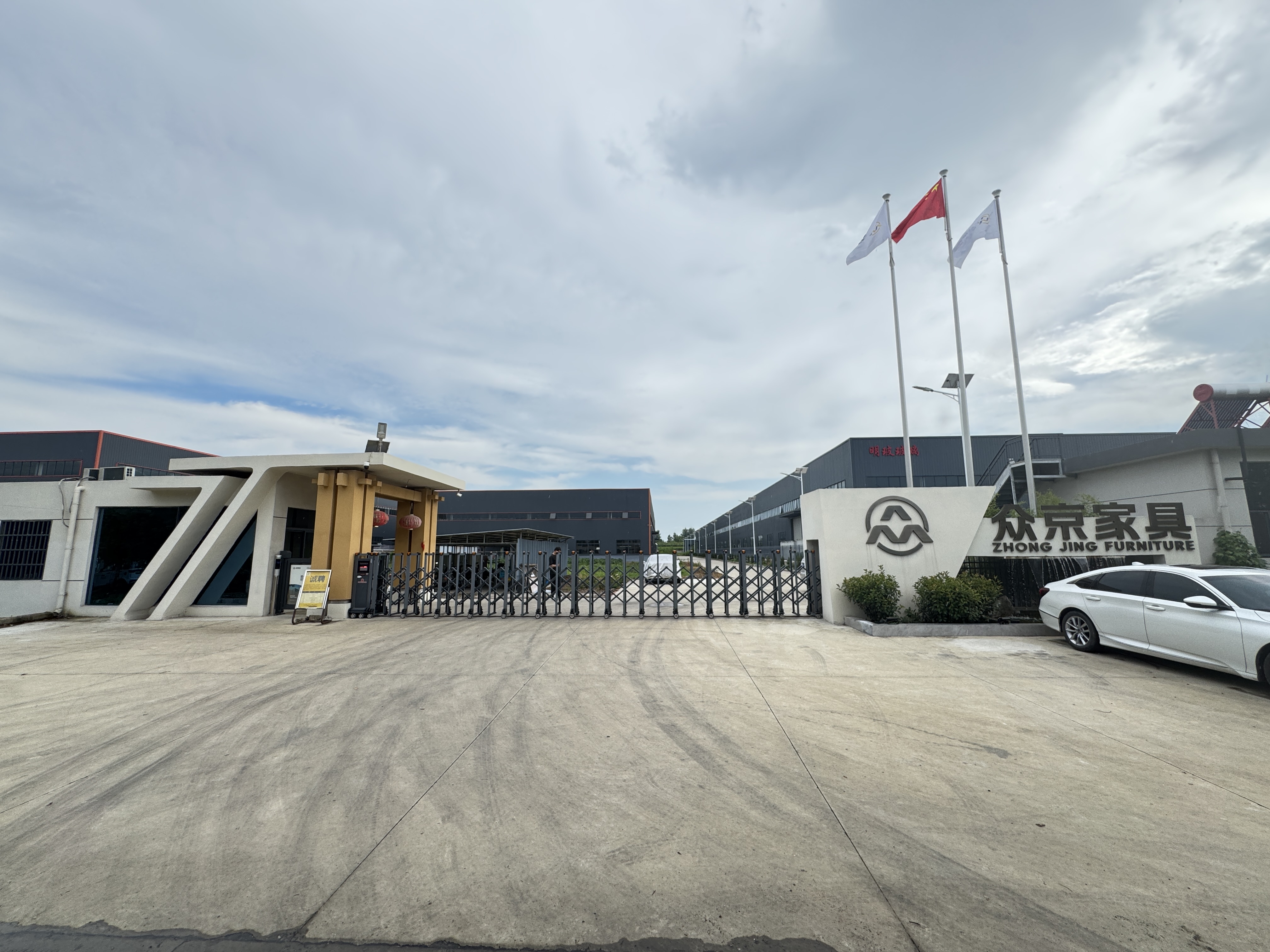 国内质量好的餐饮桌椅制造厂有哪些？