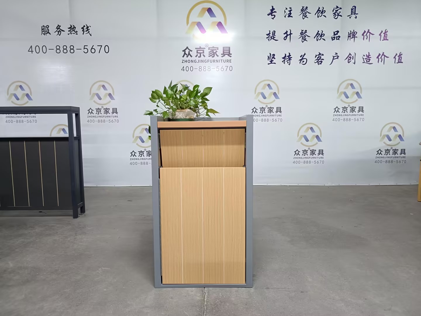 目前质量好的餐饮桌椅品牌推荐几家