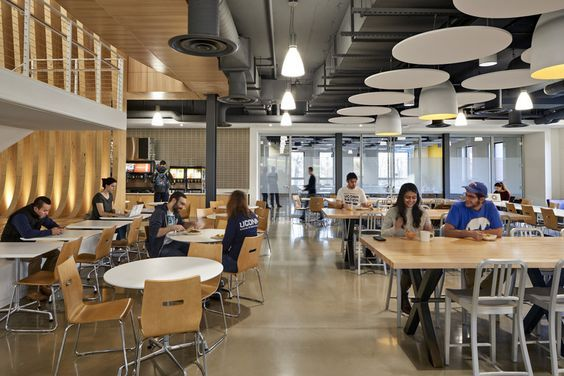 市场售后完善的餐饮桌椅加工厂哪个好？