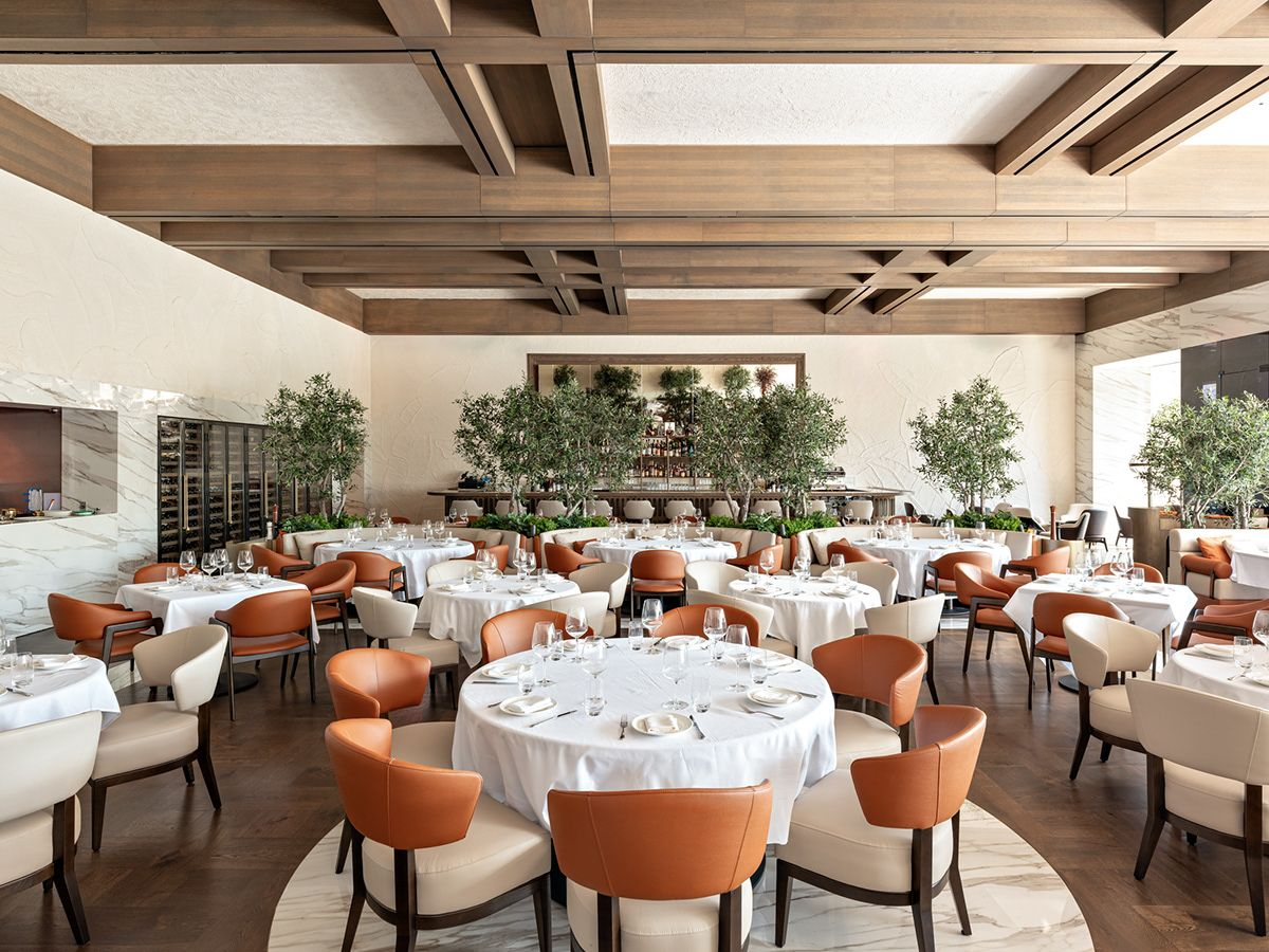 目前口碑好的餐饮桌椅品牌哪个好