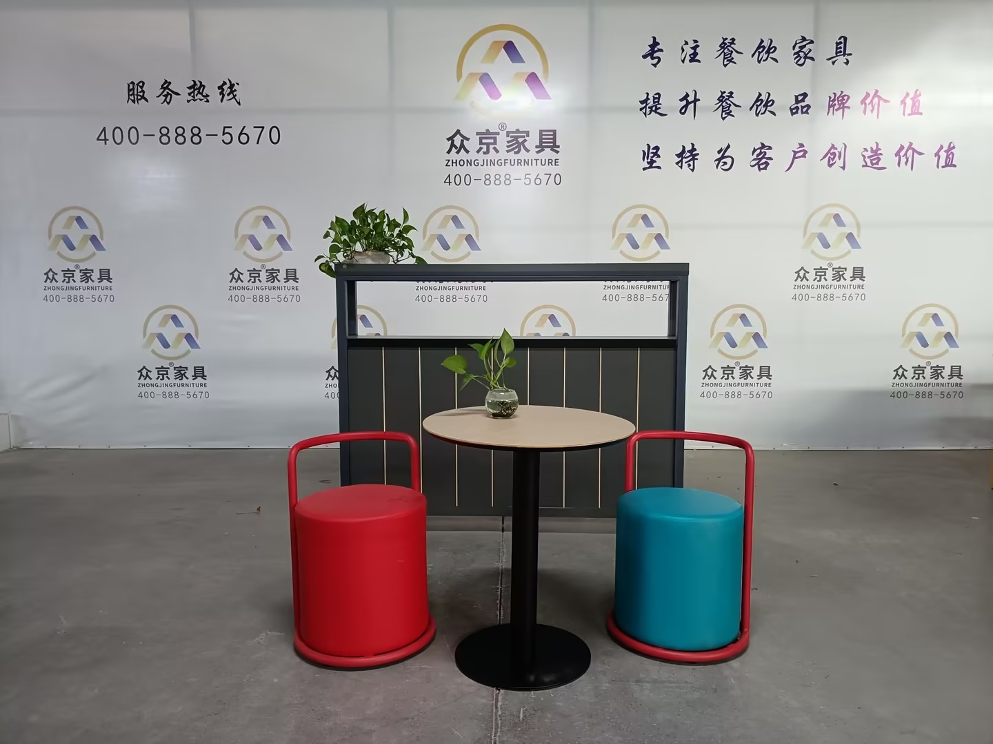 目前热门的餐饮桌椅制造厂哪家专业