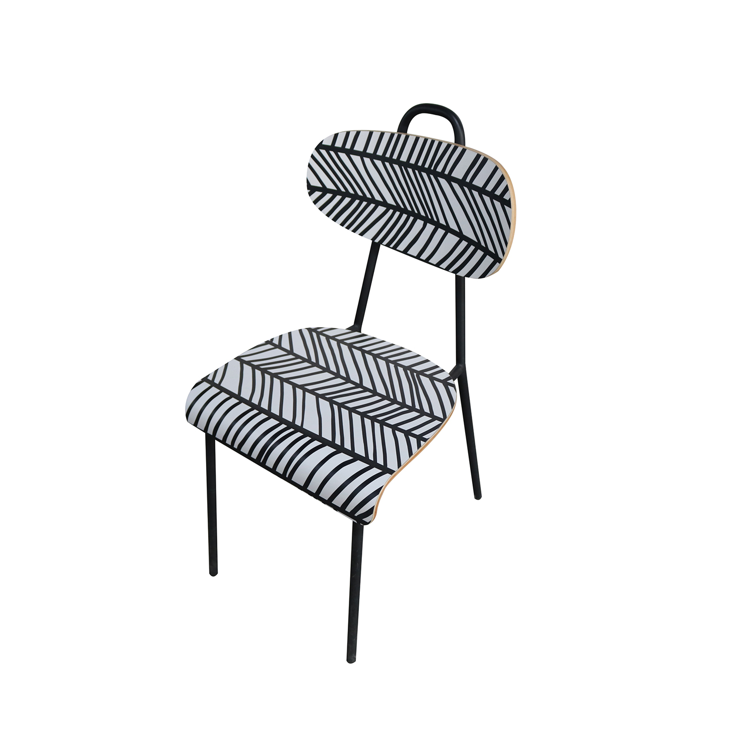 目前热门的餐饮桌椅企业找哪家？