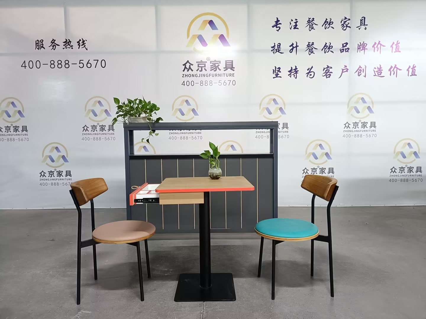 市场正规的餐饮桌椅制造企业有哪些？